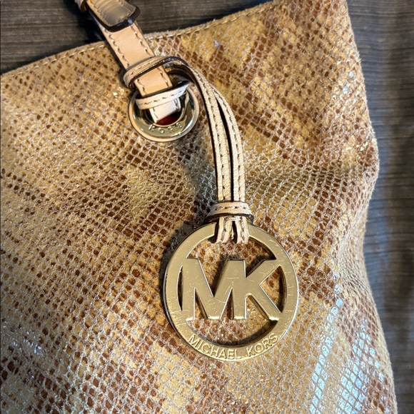 MICHAEL KORS Jet Set Snakeskin Embossed Leather Tote Gold Hardware - Picture 6 of 12